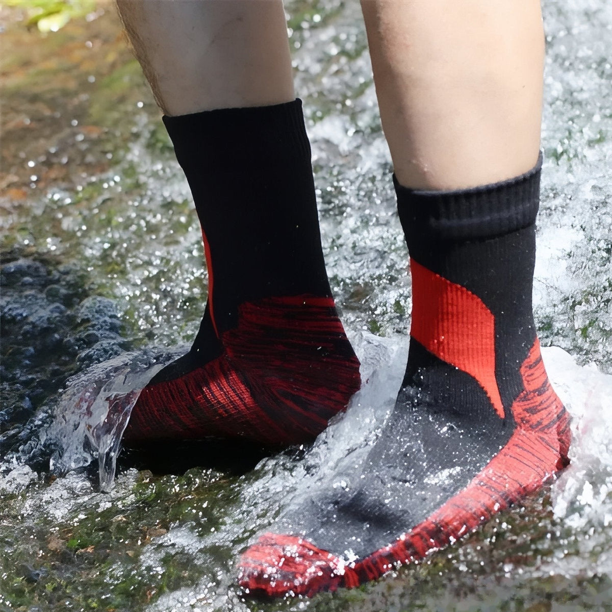 Chaussettes Étanches Randonnée portée dans l'eau - Noir et Blanc - Bleu - Jaune Fluo - Rouge Foncé - Vert Fluo - Noir - Gris et Noir - Gris Foncé et Gris Clair - Noir et Bordeaux